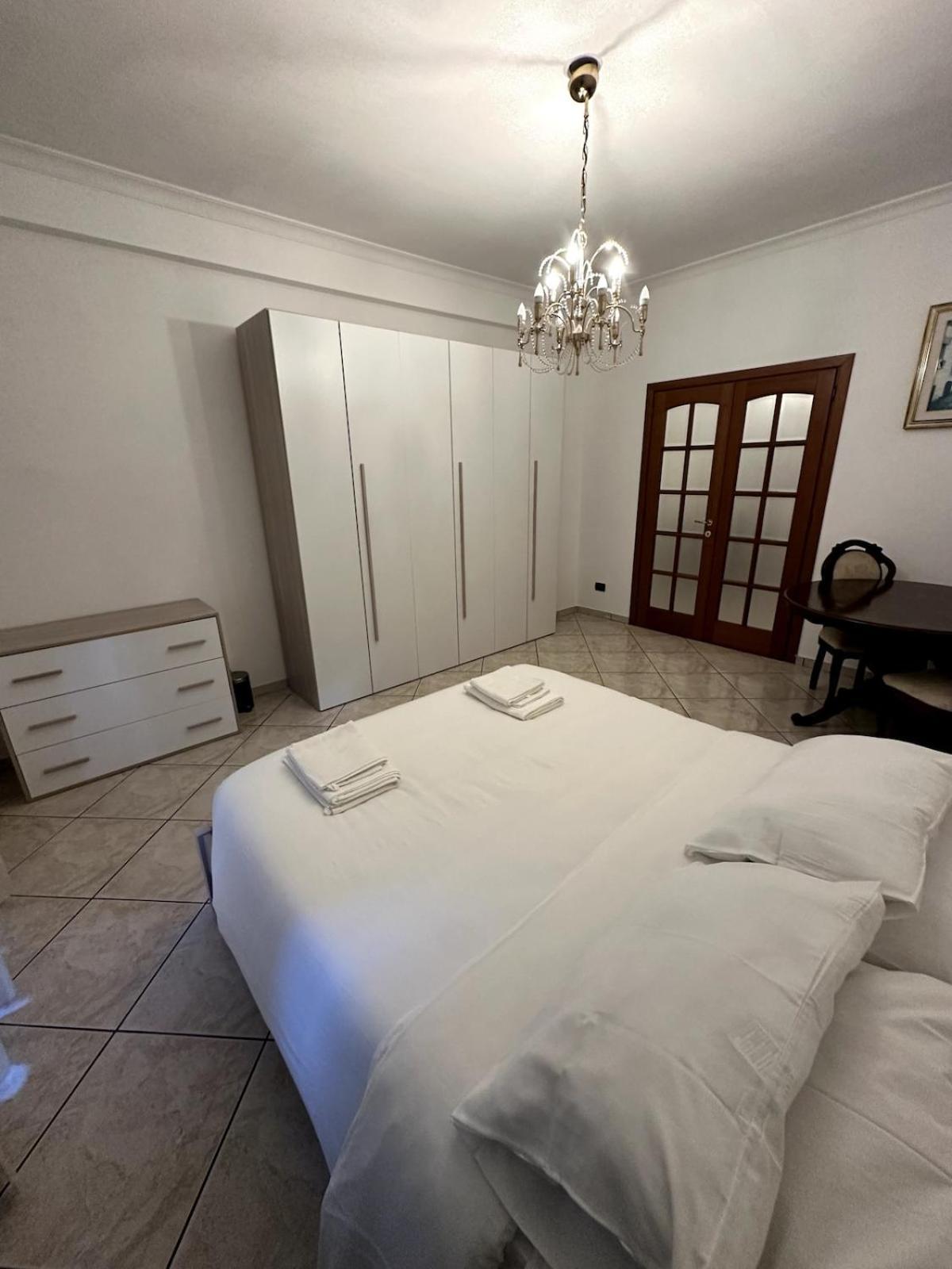 Hospedagem domiciliar Tranquillo Stazione Serenissima, 2 Stanze Private E Cucina Condivisa Con L'host Roma